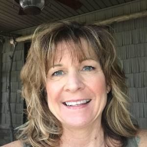 Meet your Posher, Deborah